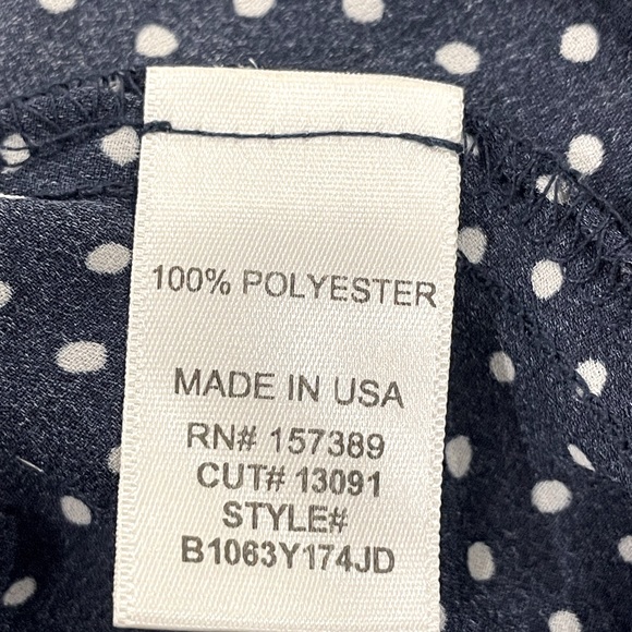 Altar’d State Polkadot Navy/White V Neck Blouse- Size Large - Picture 7 of 7